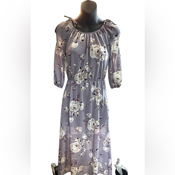 Kevin Stuart Dresses & Skirts - Vintage Floral Dress